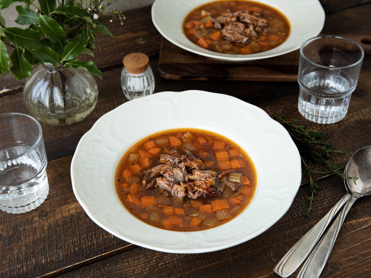 cách làm đuôi bò hầm ảnh 1 cach lam duoi bo ham anh 1