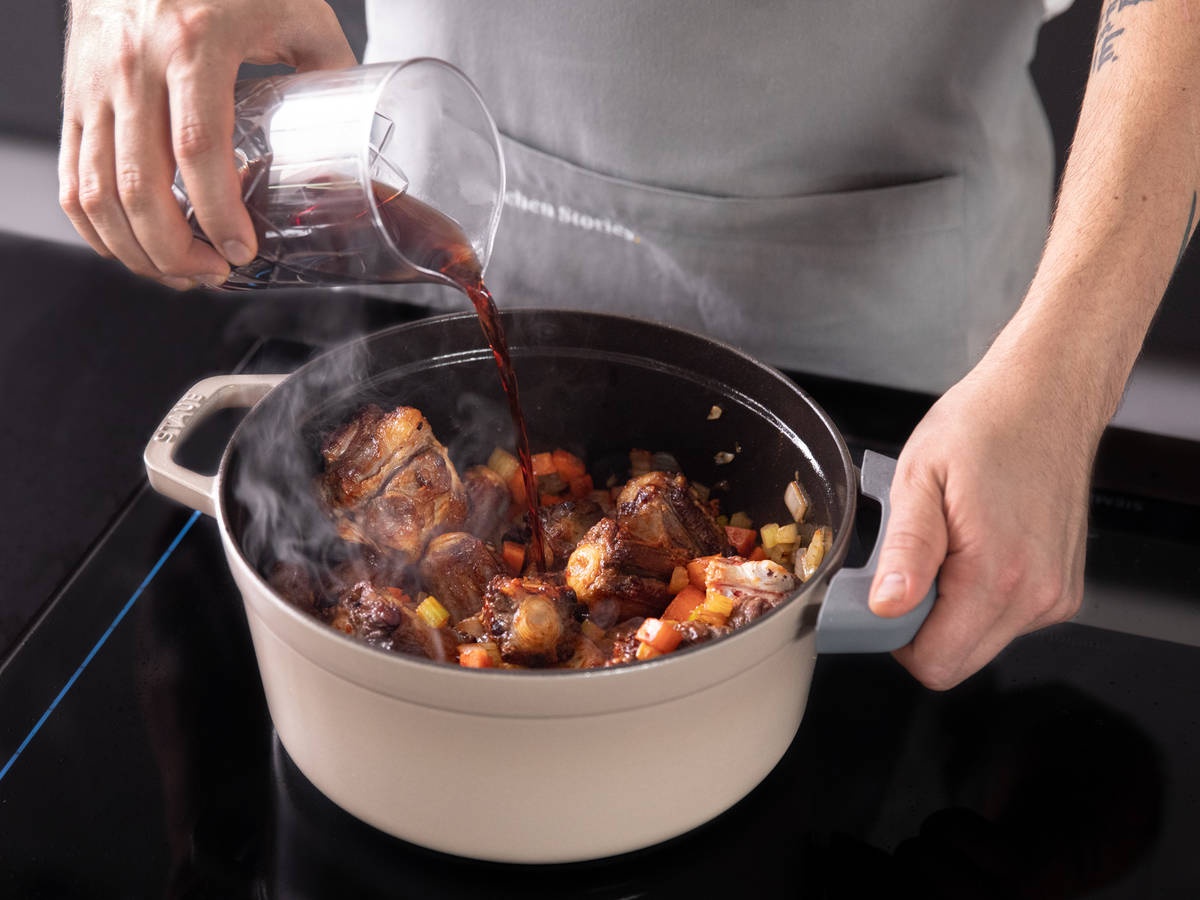 cách làm đuôi bò hầm ảnh 4 cach lam duoi bo ham anh 4