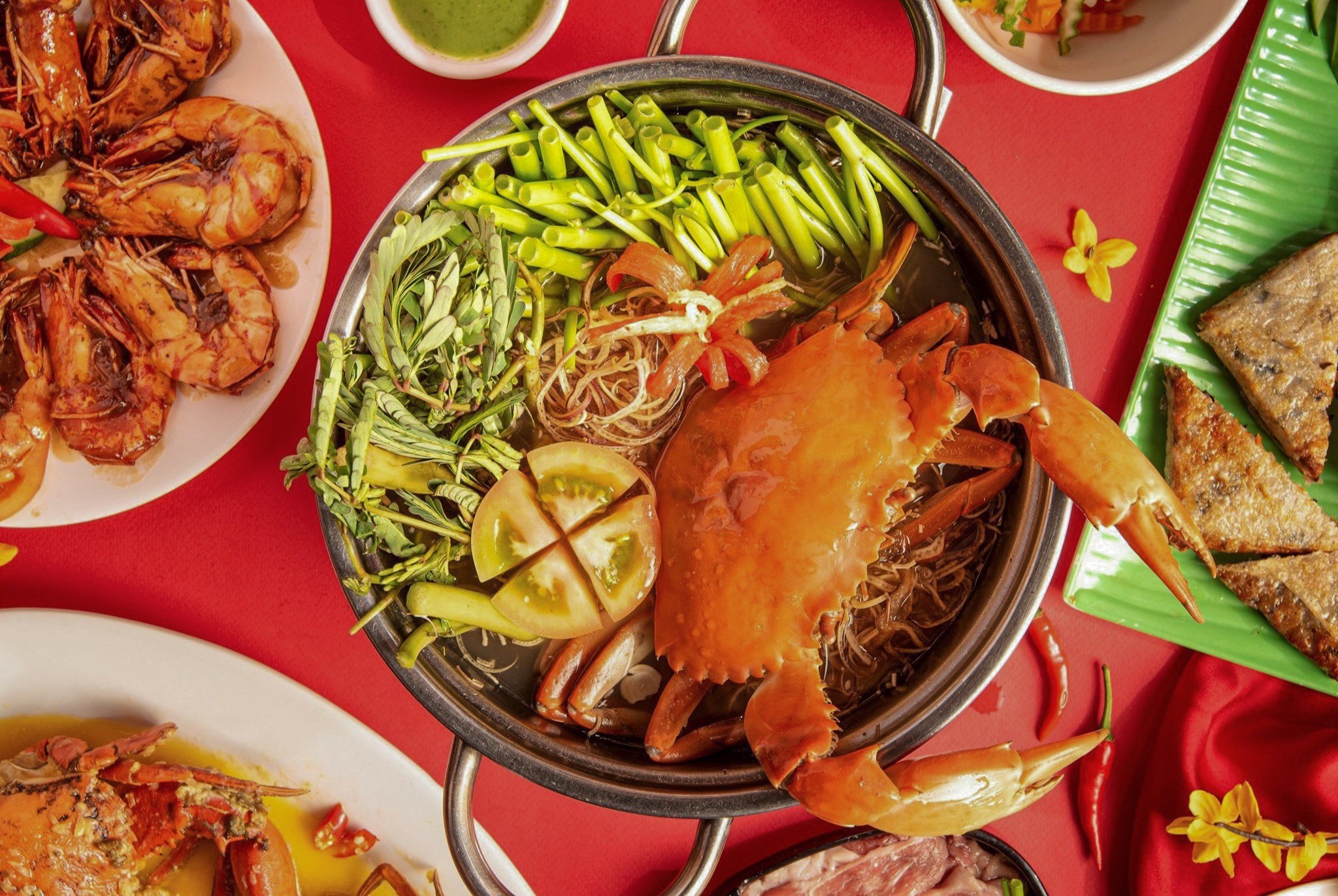 5 nha hang giao hai san tan noi o TP.HCM hinh anh