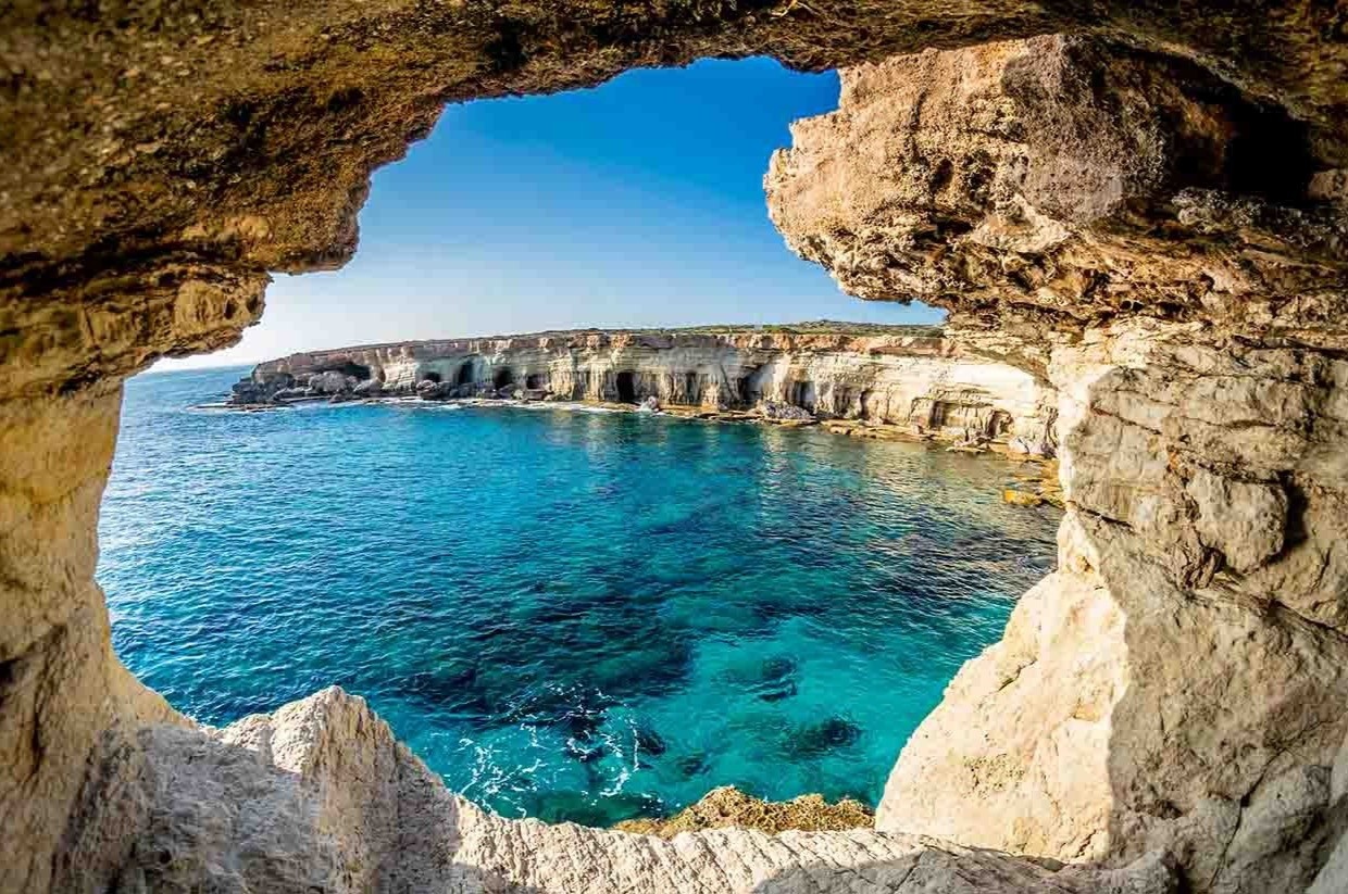 Quoc gia co vung bien sach nhat chau Au hinh anh