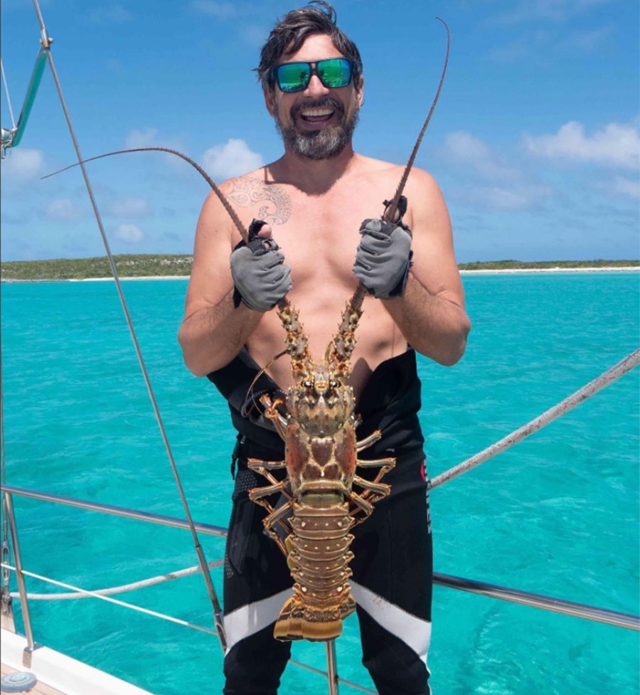 10 nam du lich tren thuyen buom anh 6