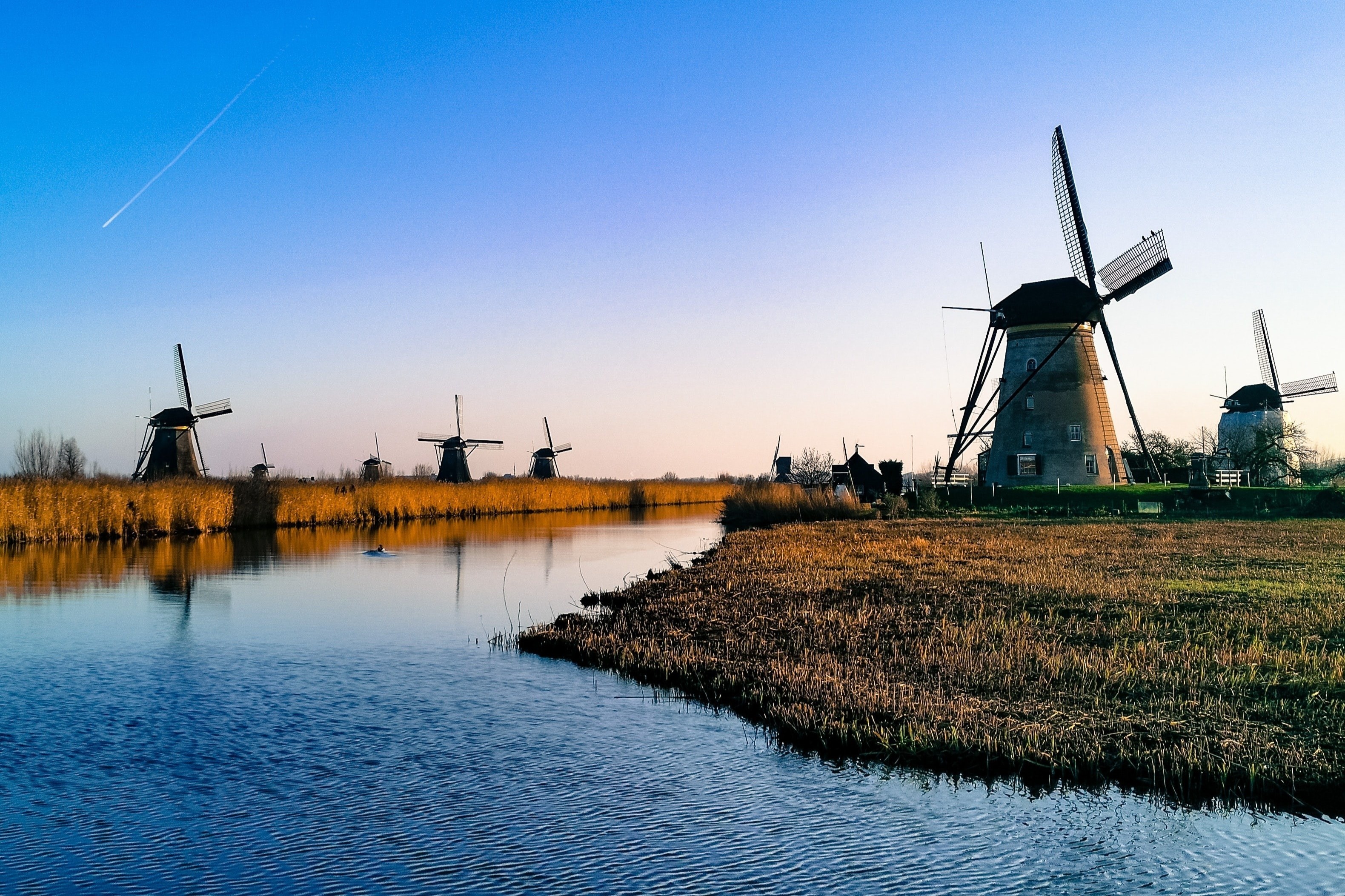 EU loai du khach my khoi danh sach an toan anh 8