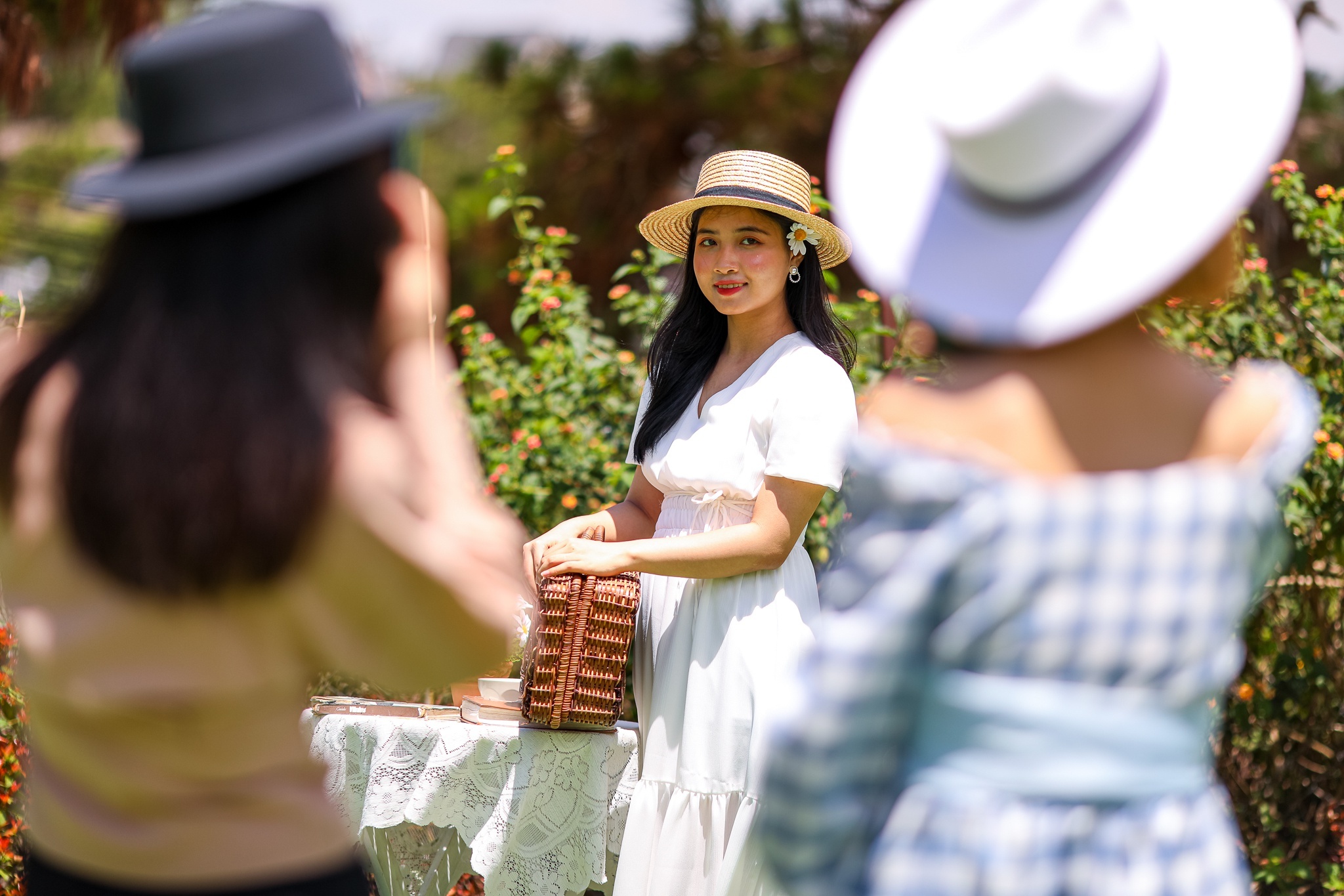 Nha hang, khu du lich o Lam Dong hoat dong tro lai hinh anh