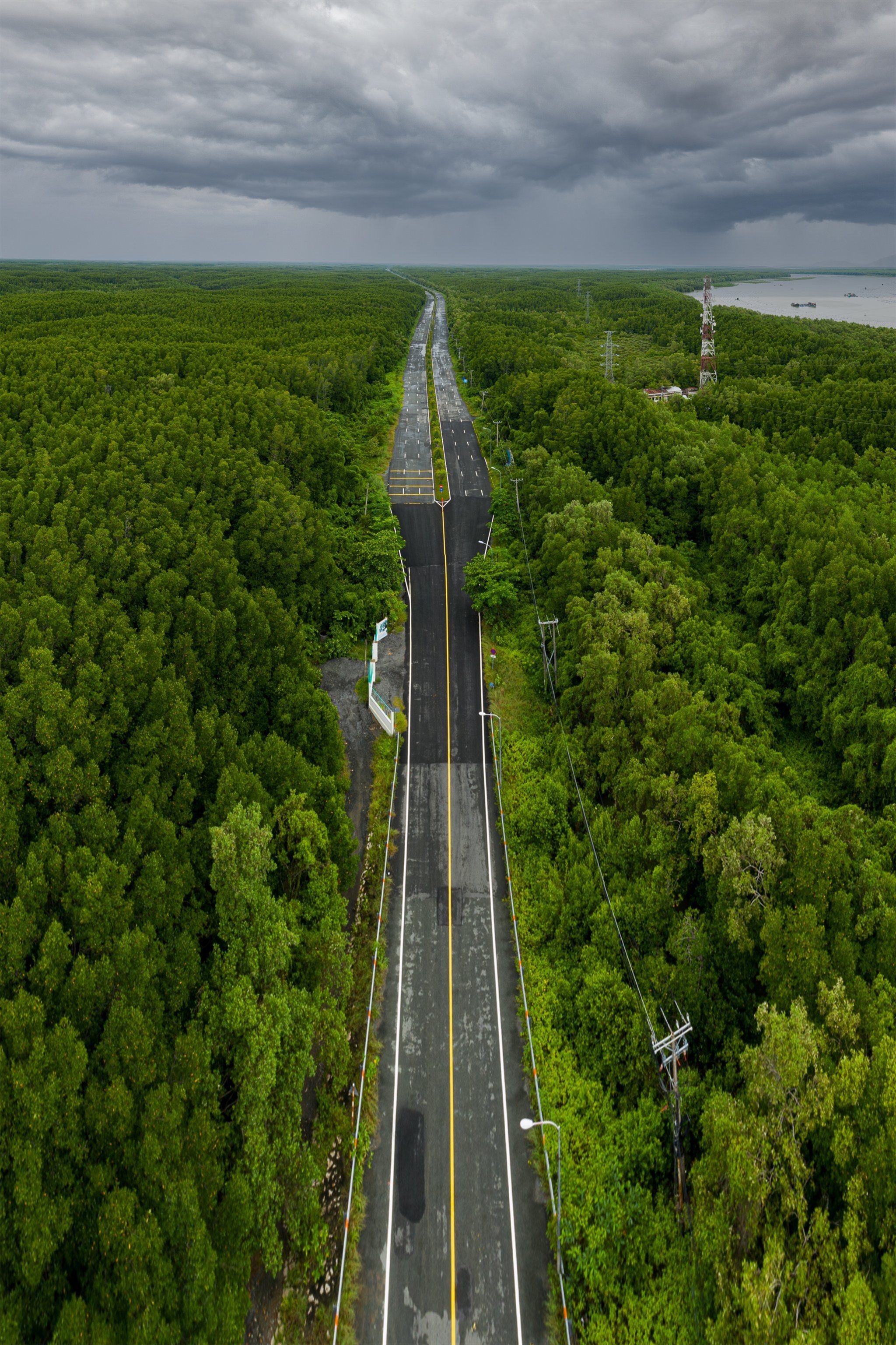 Khi tran ra duong o Can Gio anh 15