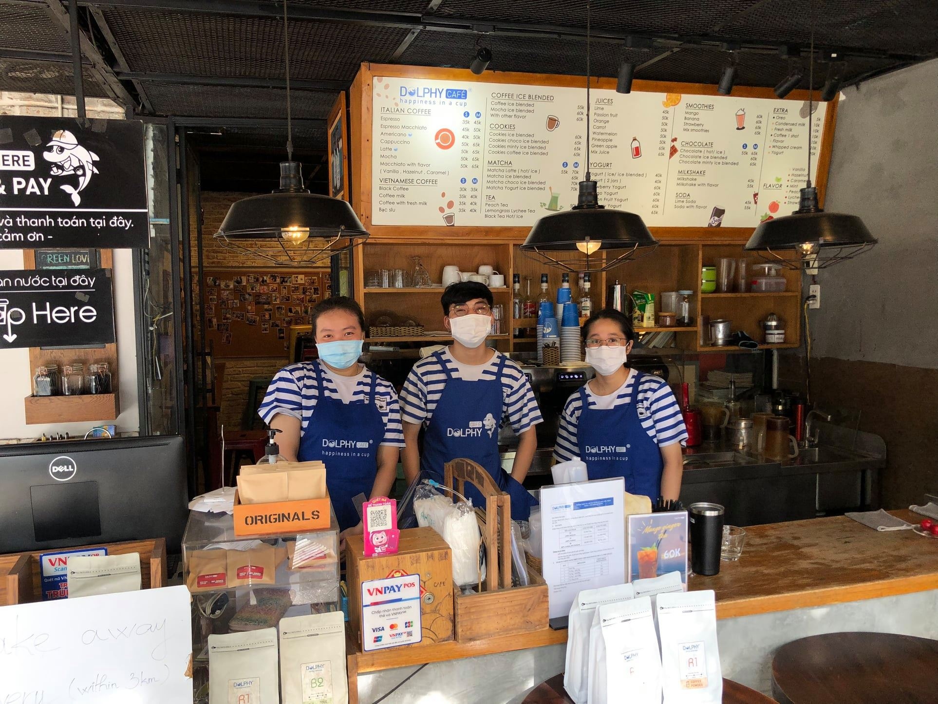 hang quan dong cua vi dich covid-19 anh 7