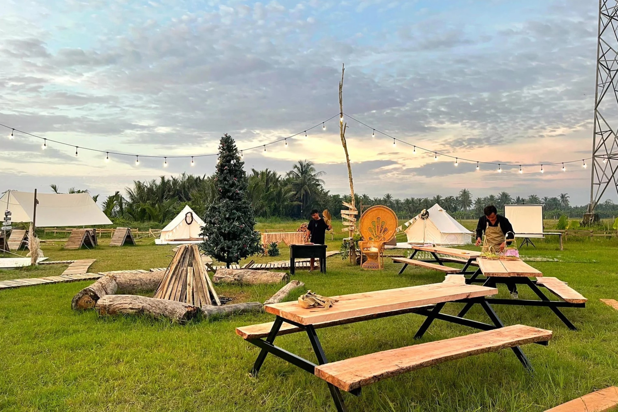 3 trai nghiem du lich dip Tet Nguyen dan hinh anh