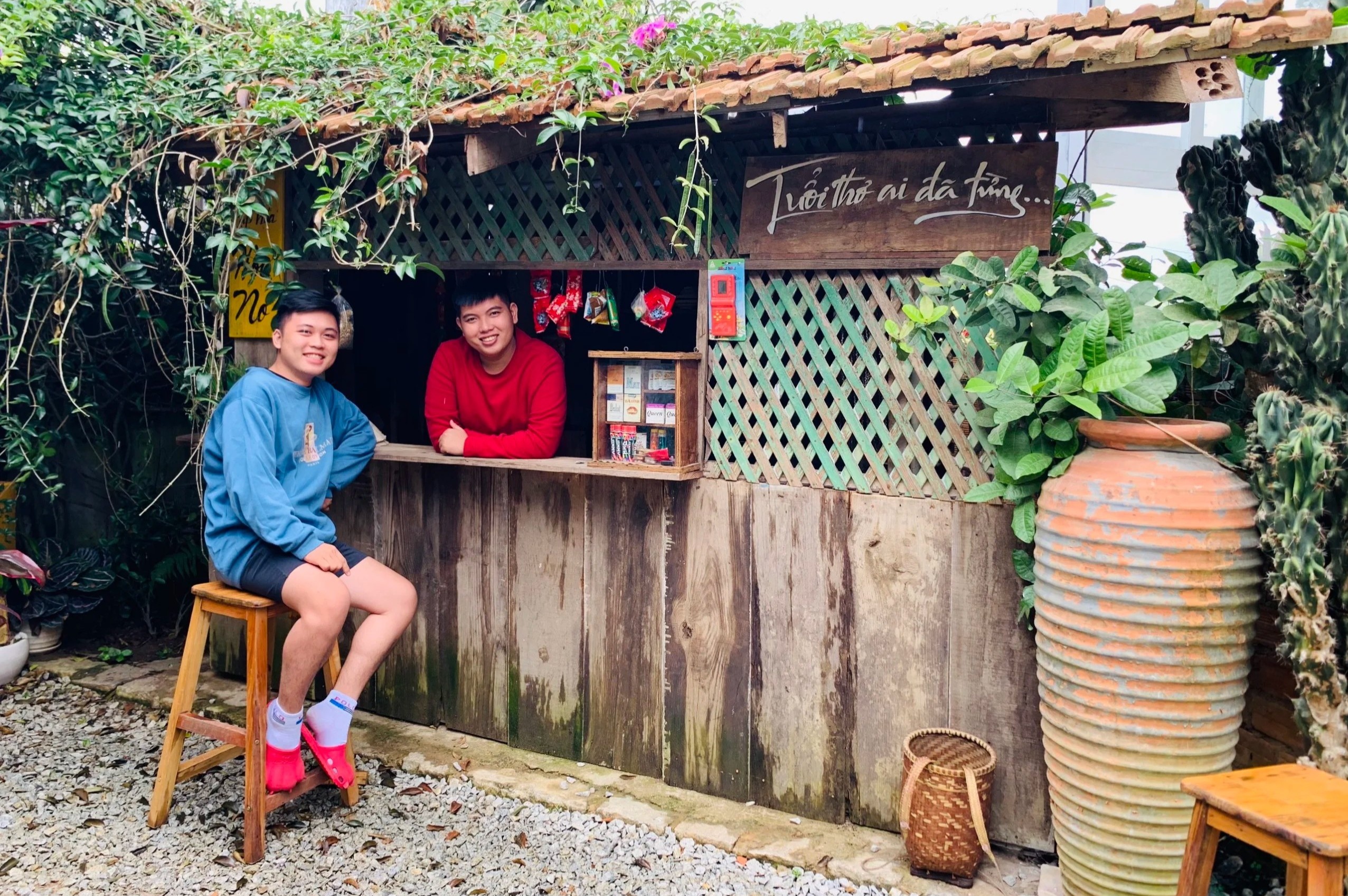 Gen Z noi gi ve trai nghiem du lich thoi dich? hinh anh