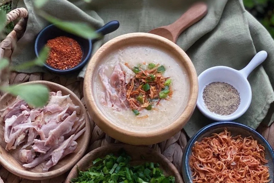 Nau chao tu mon banh chung Tet hinh anh