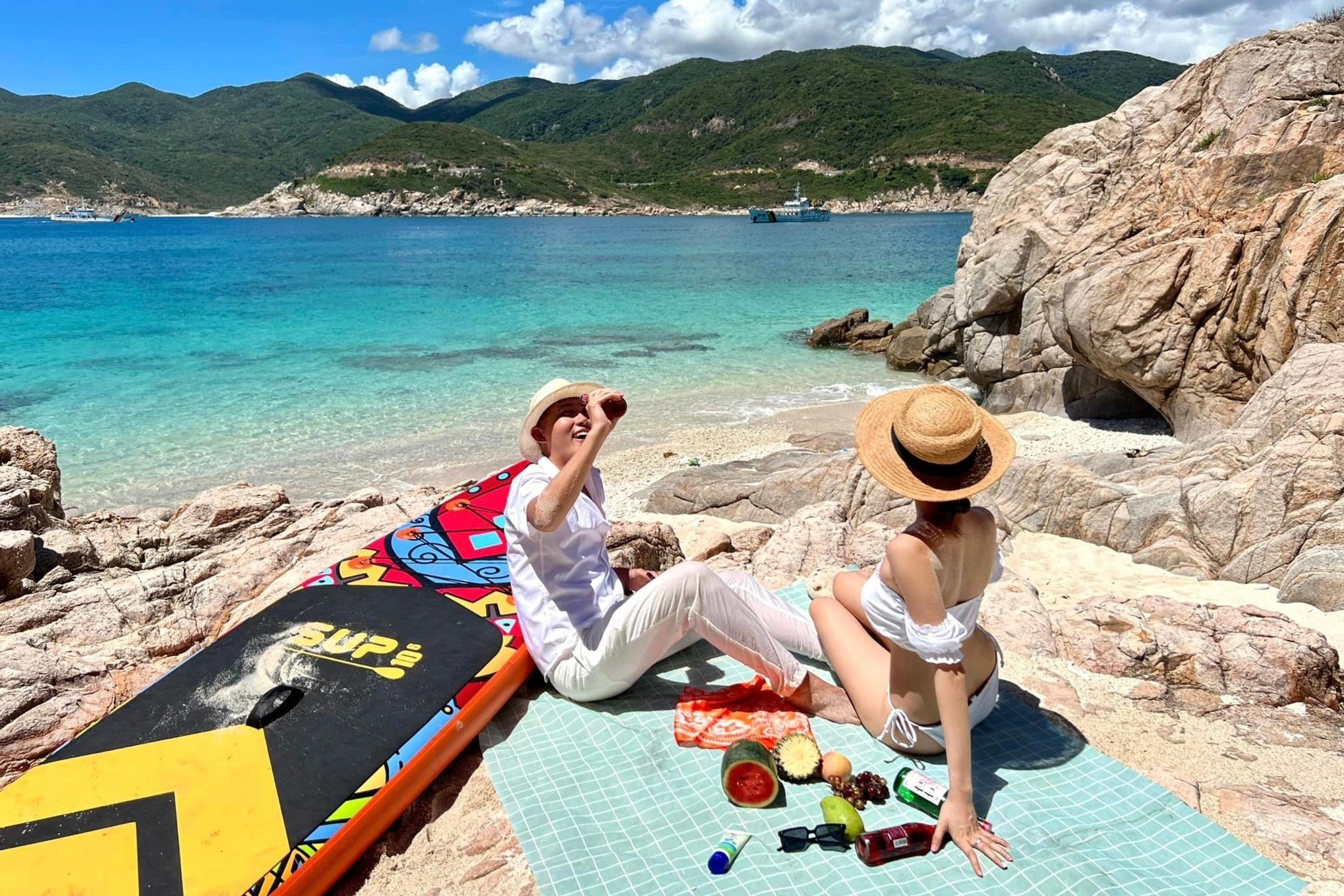 ke hoach du lich dip 30/4 anh 5