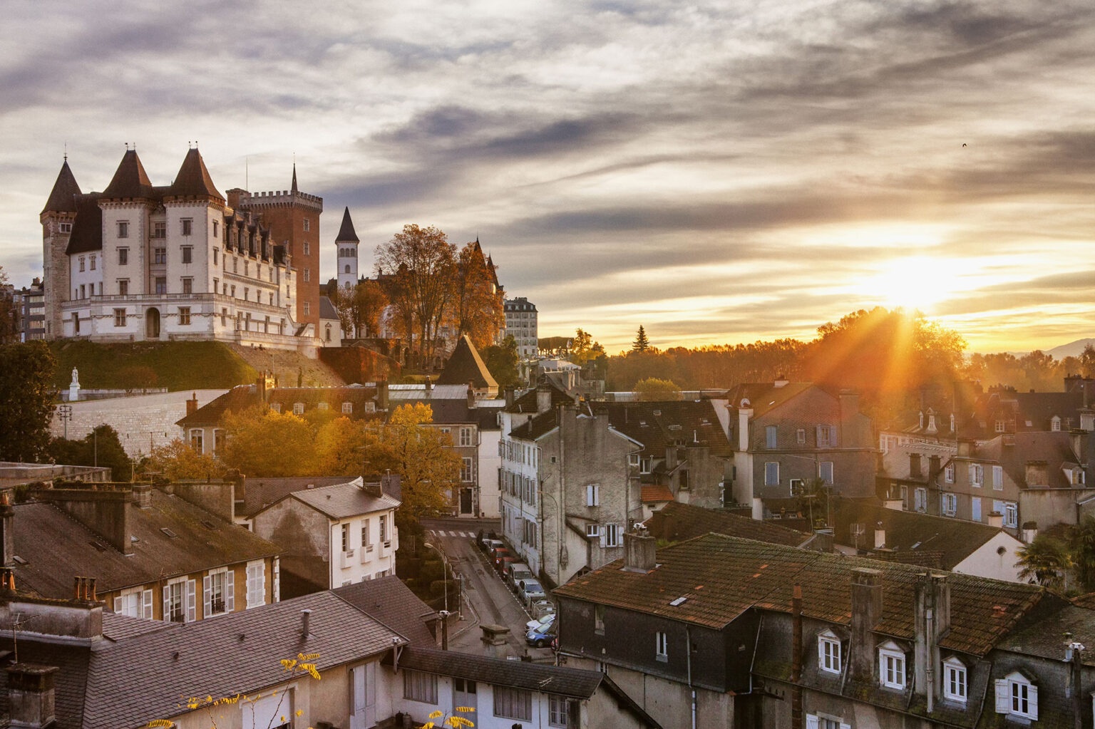 thanh pho Pau o Phap anh 4