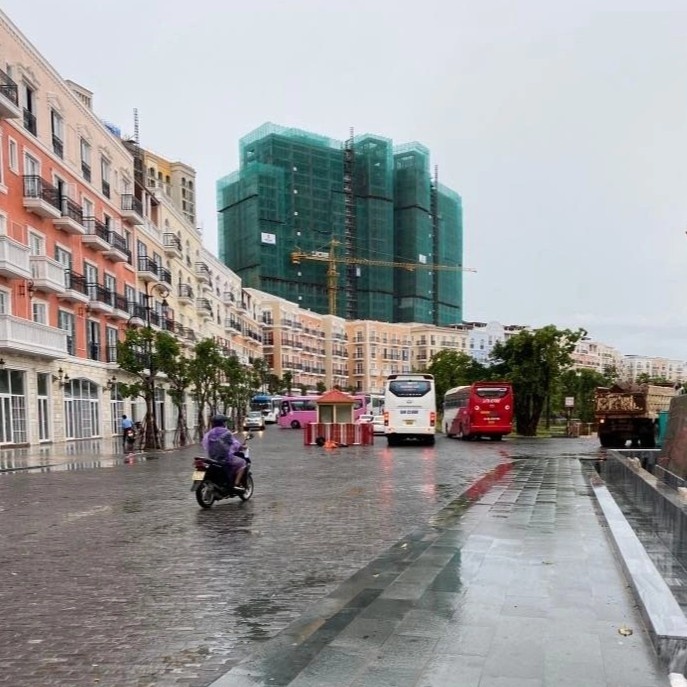 du lich gap mua anh 1