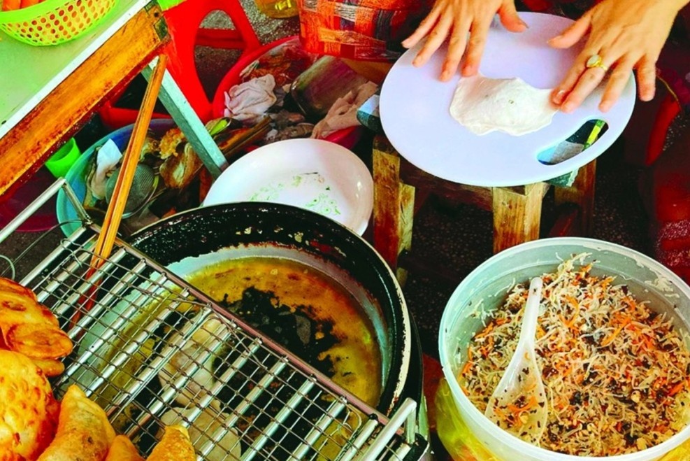 Nho chiec banh goi thom nuc long hinh anh