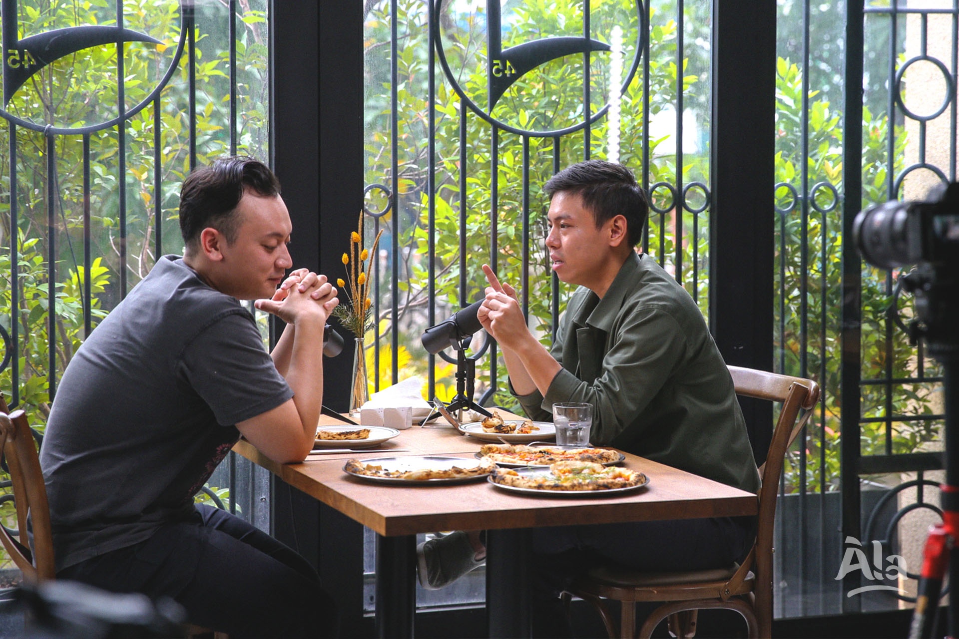 podcast ẩm thực ảnh 2 podcast am thuc anh 2