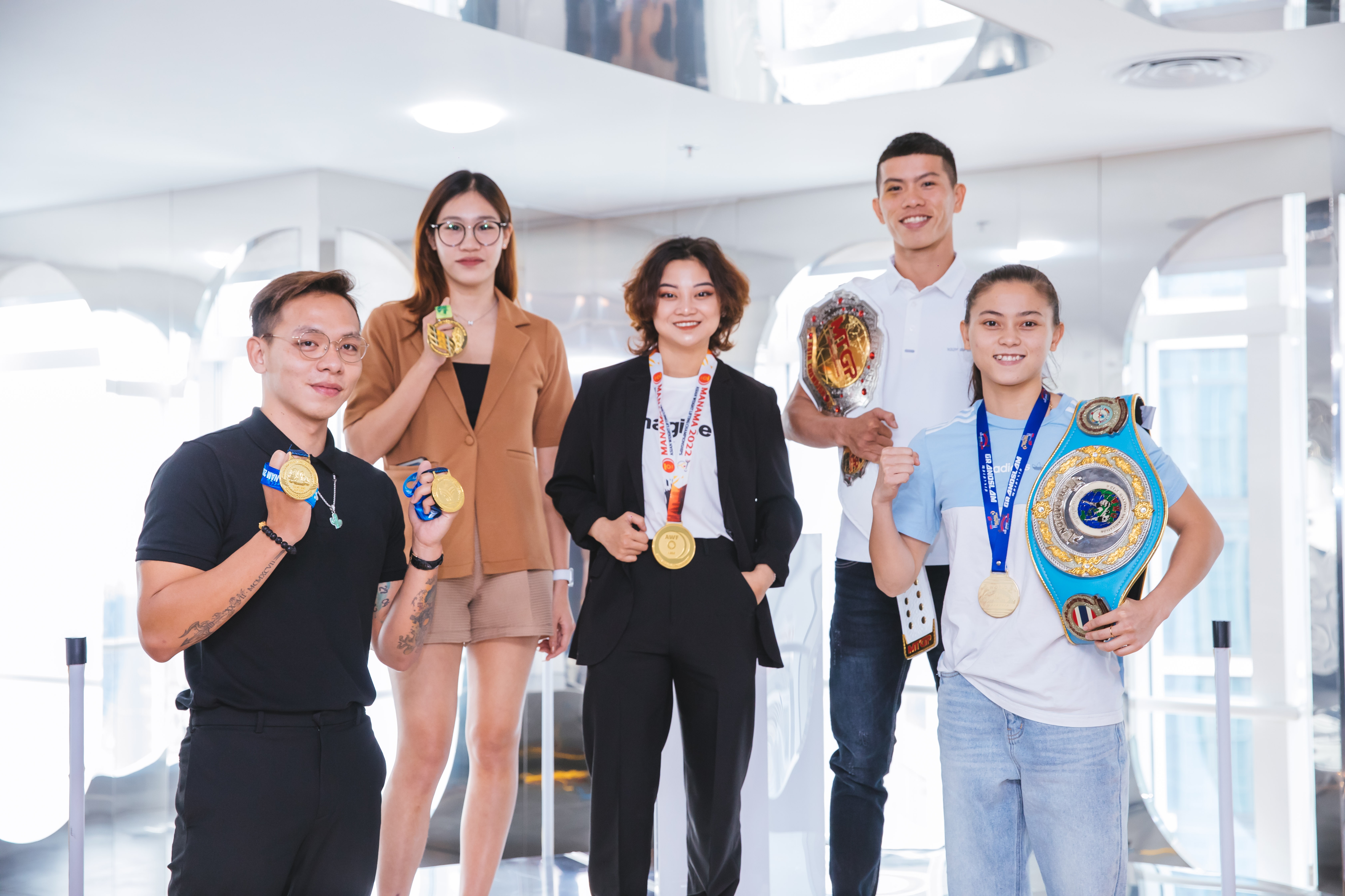 Video - 5 van dong vien the thao tre cua Viet Nam hinh anh