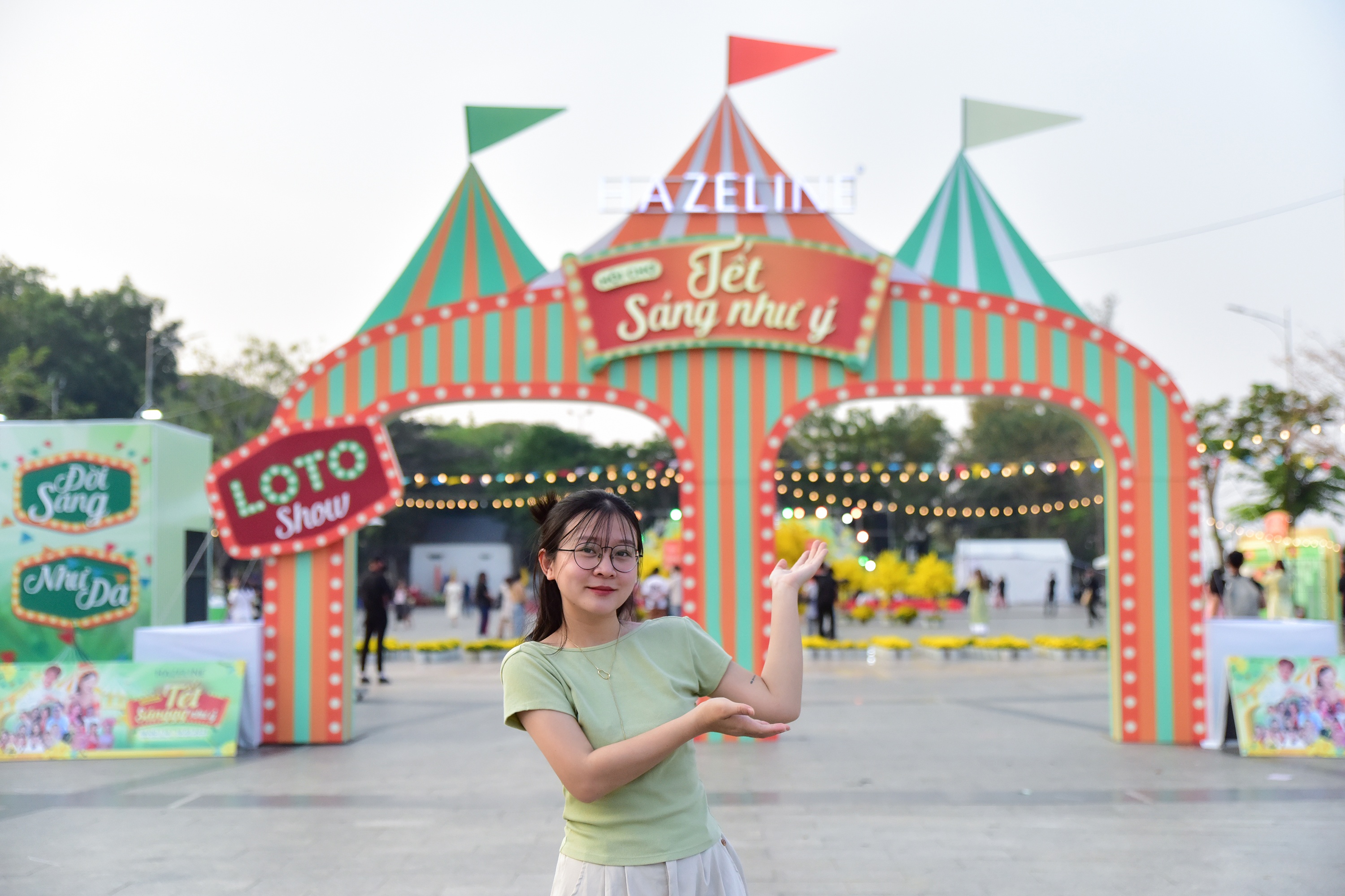 Hazeline,  day chuyen vang,  Tet sang nhu y anh 2