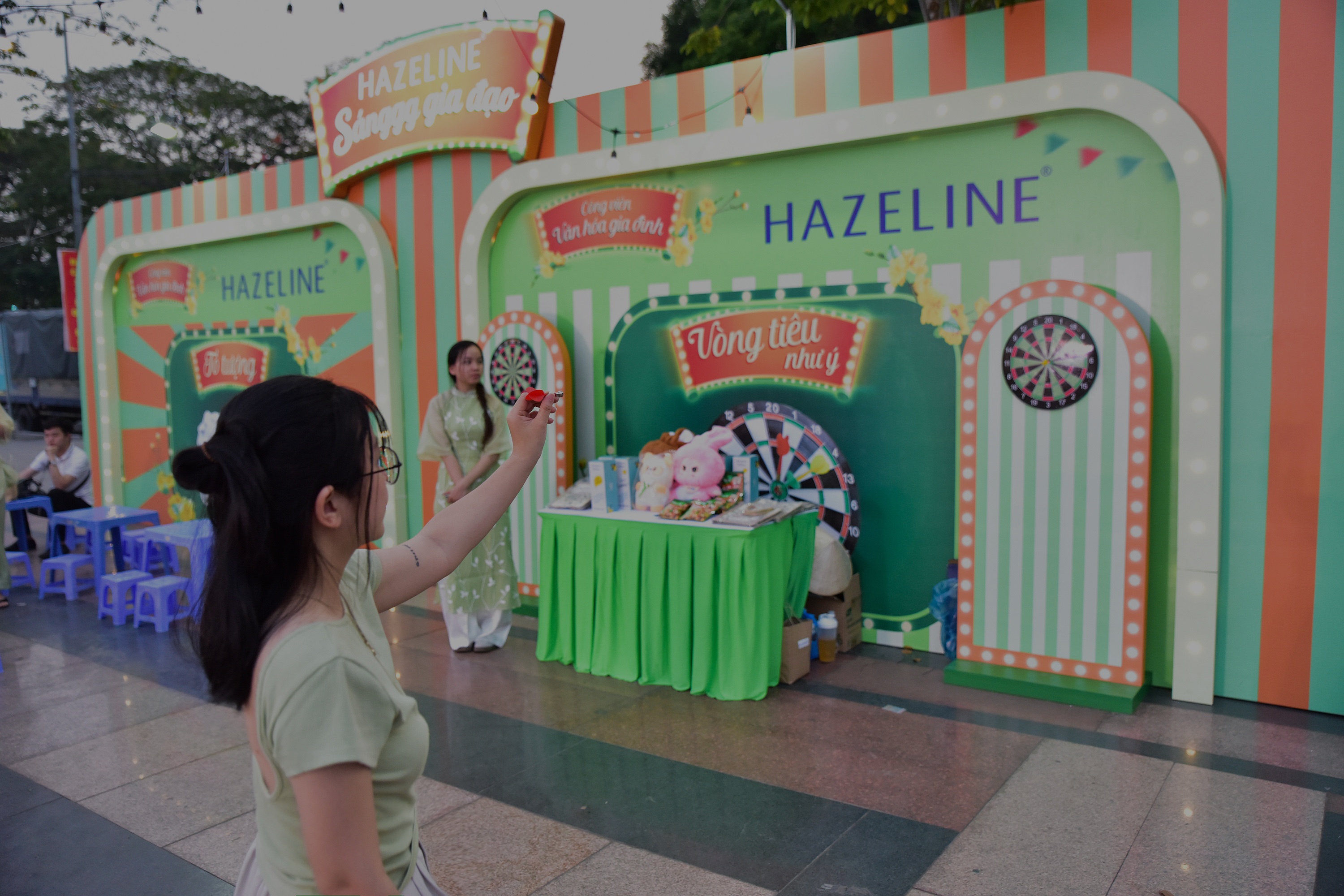 Hazeline,  day chuyen vang,  Tet sang nhu y anh 1