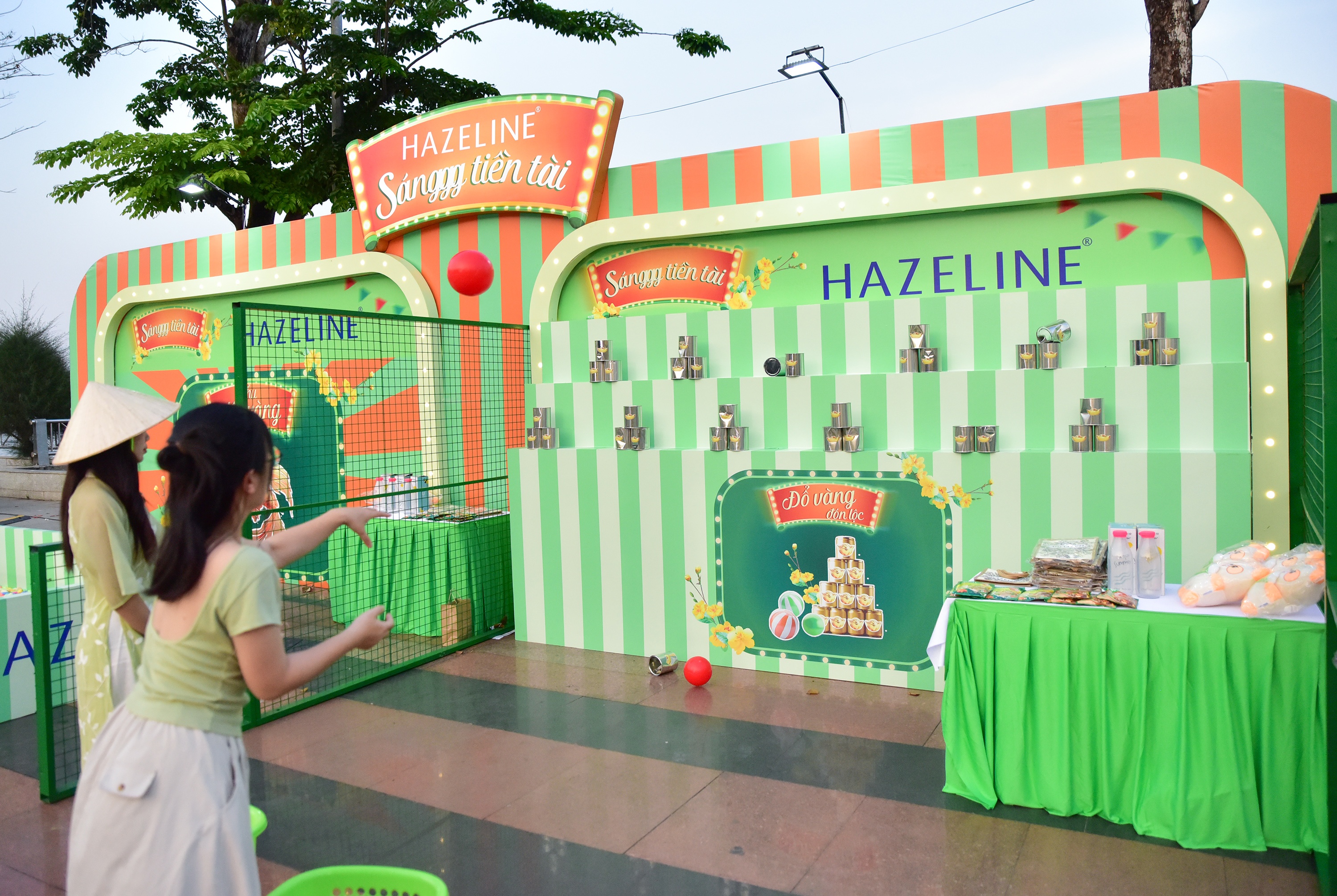 Hazeline,  day chuyen vang,  Tet sang nhu y anh 9