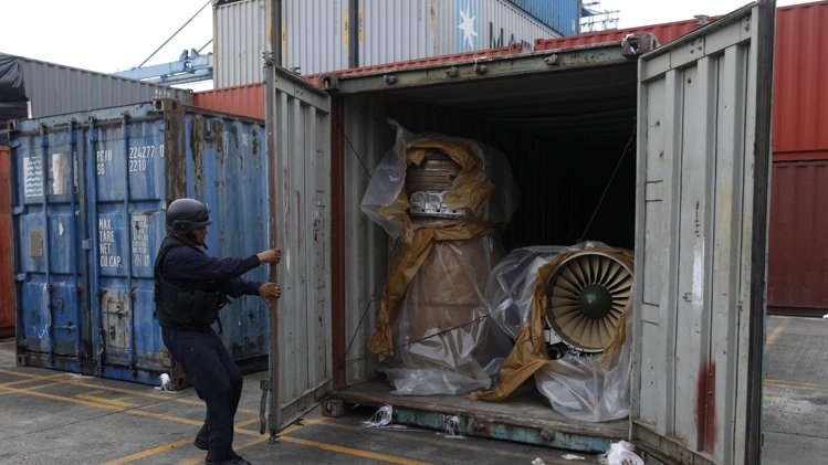 Panama phat hien them chat no tren tau Trieu Tien hinh anh