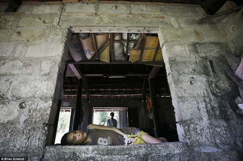 Nan nhan da cam Viet Nam qua ong kinh My hinh anh