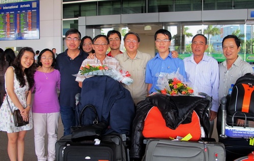 Ngay ve ngap niem vui cua Quang Liem, Hoang Nam hinh anh