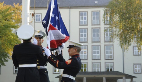 May bay Duc tim thiet bi nghe len o lanh su quan My hinh anh