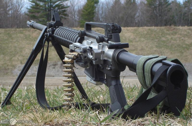 Suc tan pha cua 'sung truong tham sat' My hinh anh