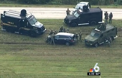 Sat nhan ruot duoi, dau sung voi canh sat nhu phim hinh anh