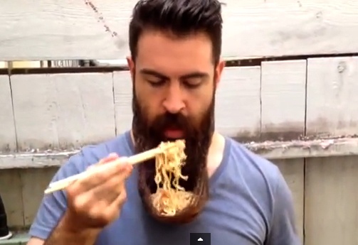 Dung rau thay bat dung mi tom hinh anh