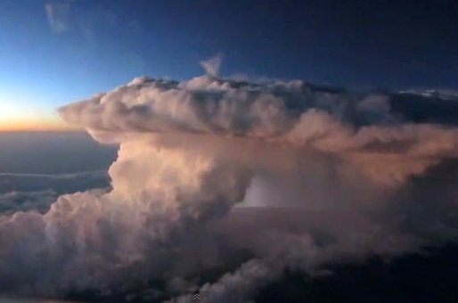 Canh set danh hiem gap tu tren may bay hinh anh