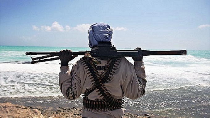 Cuop bien chau Phi thu hon 400 trieu USD tien chuoc hinh anh