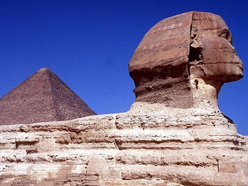 Pha hoai kim tu thap chi de bao ve quan diem hinh anh