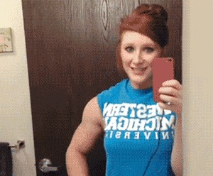 Anh dong vui: Nu hoang luc si hinh anh