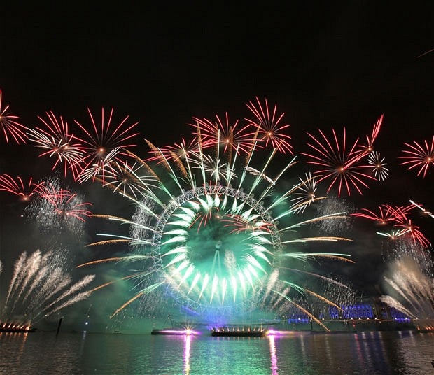 Nhung man phao hoa ruc ro nhat the gioi hinh anh