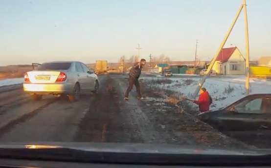 O to duoi nhau nhu trong phim tai Nga hinh anh