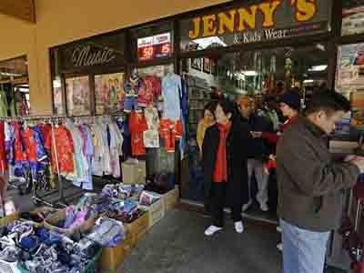 Viet kieu xin nghi viec sau khi trung doc dac 324 trieu USD hinh anh