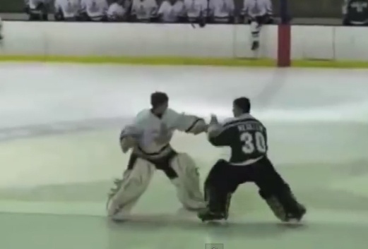 Nhung va cham hai huoc trong the thao hinh anh