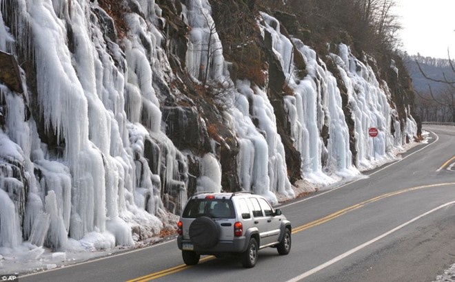 Phat hien nhieu thi the dong cung o My noi bat nhat tuan hinh anh