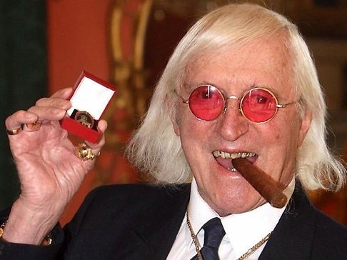 Nguoi dan chuong trinh xam hai tinh duc 1.000 tre em hinh anh