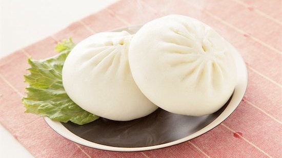 Linh an chung than vi tiem thuoc sau vao banh bao hinh anh