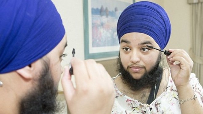 Co gai muon tu tu vi moc rau quai non hinh anh