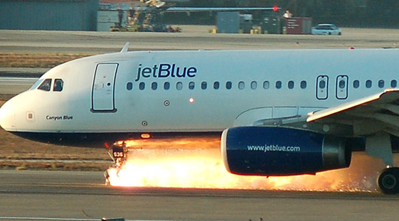 Phi co cho 170 khach An Do boc chay khi ha canh hinh anh