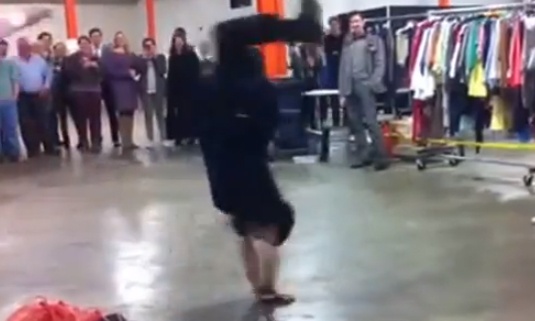 Canh sat nhay hip hop cuc chat hinh anh