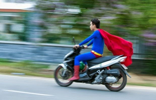 Tinh huong hai huoc bon phuong hinh anh