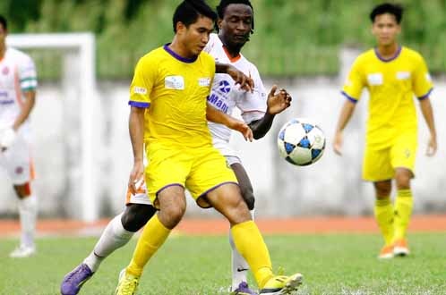 Dinh nghi an ban do, XMXT Sai Gon bi tru 4 diem hinh anh