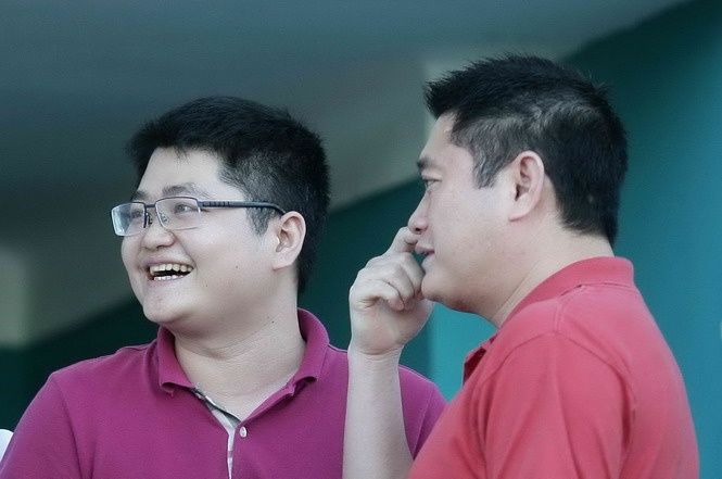 Bau Thuy - ong bau thu 7 thao chay khoi V.League hinh anh