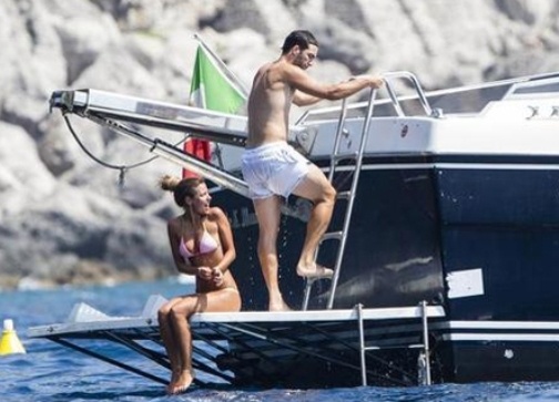 Higuain lo bo moi sau tai nan hinh anh