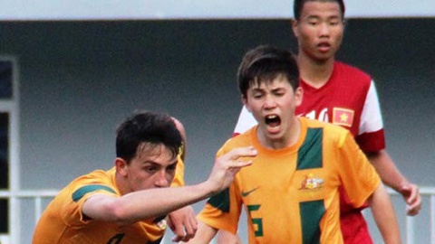 Thua tren cham 11m, U16 Viet Nam lo co hoi gianh HCD hinh anh