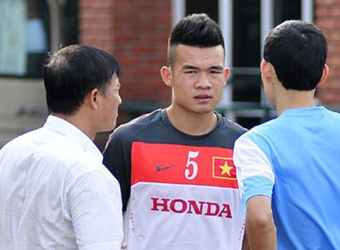 Hoang Thinh co nguy co lo SEA Games 27 hinh anh