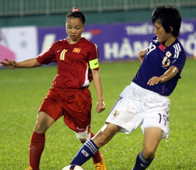 DT nu Viet Nam mat ve  vao chung ket day tiec nuoi hinh anh