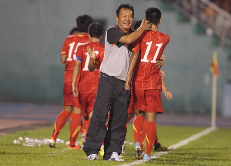 U23 Viet Nam thang dam doi tung gianh ngoi a quan C3 hinh anh